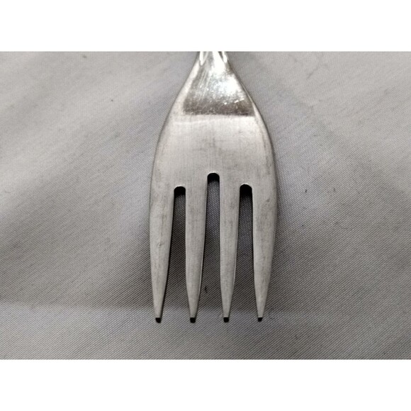 VINTAGE Oneida Kenwood Forever Rose USA Stainless Glossy Dinner Fork 7" - Picture 3 of 7